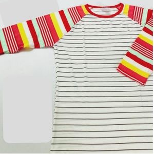 Large Lularoe Randy Raglan T-shirt